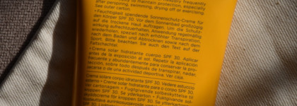 Как устроить себе отпуск с солнцезащитным кремом для тела Clarins Crème Solaire Corps SPF 30