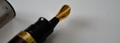 Обязательно к прочтению. Масло для губ Hourglass №28 lip Treatment oil в оттенке bare