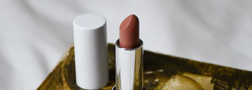 Казнить нельзя помиловать. Помада кремовая Shik perfect satin lipstick в оттенке Praline