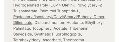 Пептидные бальзамы для губ от бренда Rhode