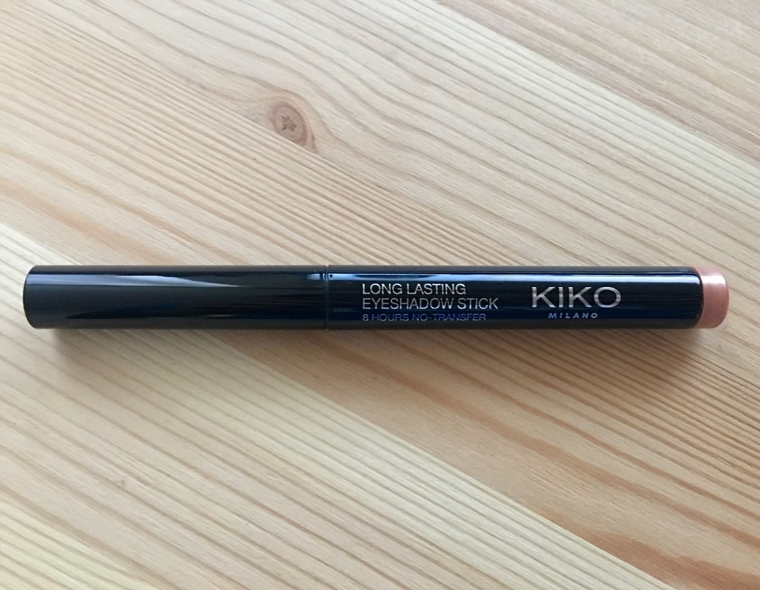 Kiko long lasting eyeshadow. Kiko тени карандаш 05. Kiko Milano long lasting Eyeshadow Stick. Кико карандаш для глаз. Косметика Кико тени карандаш.