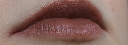 Два представителя Tarte Color splash lipstick