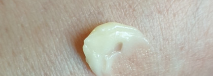 Антивозрастной уход за областью вокруг глаз. The History of Whoo Gongjinhyang Intensive Nutritive Eye Cream