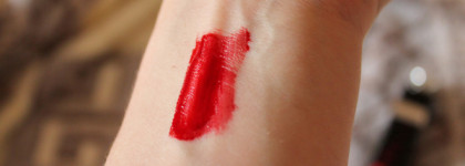 Лаковый тинт для губ Dior Addict Lacquer Plump 868 J'adior - дверь в бездну красных помад