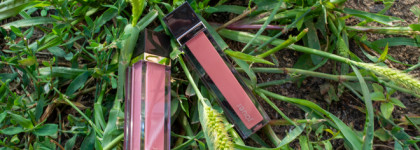 Jouer High Pigment Lip Gloss: Park ave и Sunset