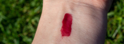 Прохладный коктейль для губ - кремовый блеск для губ Full-On Buxom в оттенке Kir Royal