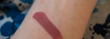 Ответ на главный вопрос жизни от Elian Russia: увлажняющая помада Supreme Color Crème Lipstick 42 Bloom