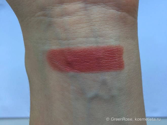 3 осенние помады Clarins Jolie Rouge