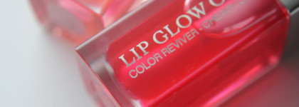 Dior Addict Lip Glow Oil в оттенках #001 Pink и #015 Cherry