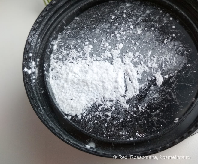 Прозрачная пудра Relouis Pro HD Powder Fixing Transparent - хороший выбор для жирной кожи