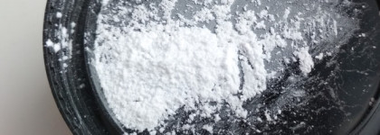 Прозрачная пудра Relouis Pro HD Powder Fixing Transparent - хороший выбор для жирной кожи