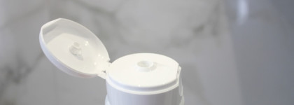 Из огня да в полымя: борьба с целлюлитом дома с фитнес-гелем Liposculpt Cold Gel и медовым обертыванием Hot Cream-Honey от Aravia Laboratories