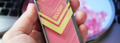 От лепестков сакуры до клубничного бабл-гама: румяна L.A. Girl Just Blushing Kiss