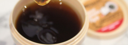 Новое оружие в борьбе с глазами-щелочками — жидкие маска-патчи Organic Kitchen «Чайные пакетики пуэр»