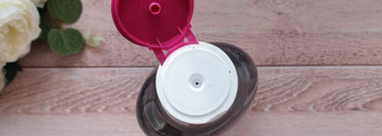 Очищение и уход с мицеллярной водой Nivea Caring для сухой и чувствительной кожи