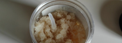 Скраб для тела Laboratorium Vanila Citrus Liquet - домашнее спа с ароматом лемонграсса