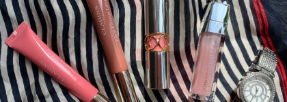 Мои любимчики на каждый день. Три самых популярных блеска: Clarins, Dior и YSL
