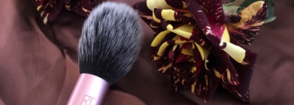 Могут ли бюджетные кисти быть хорошими? Набор Real Techniques by Sam & Nic (everyday essentials)