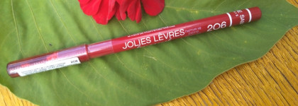 Что-то новенькое из старенького. Карандаш Vivienne Sabo Lip Liner № 206