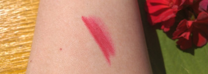 Что-то новенькое из старенького. Карандаш Vivienne Sabo Lip Liner № 206