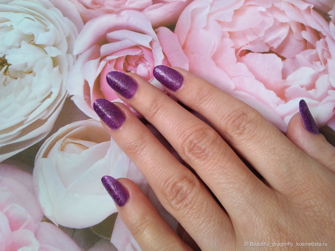 В глубине комнаты