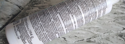 Когда нужно решить проблему. Шампунь от перхоти для нормальных и жирных волос Dercos от VICHY