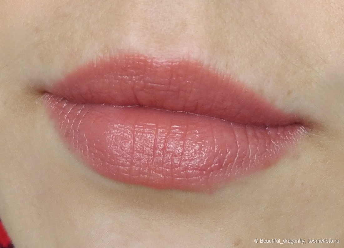 Помада в несколько слоев