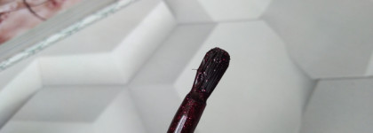 Нарядные и роскошные винно-вишнёвые оттенки лаков от Grattol