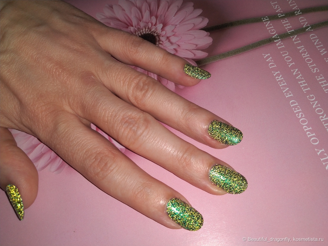 В темноте со вспышкой