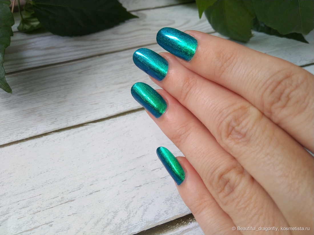 Два слоя лака