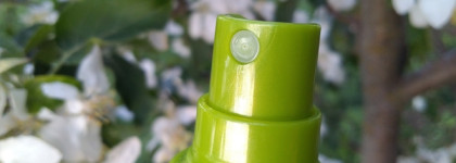 Блистать! Разглаживающий спрей "Сияние и гладкость" Fructis от Garnier
