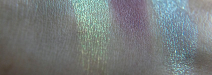 Яркая, но такая нежная Norn’s eyeshadow palette от Oden’s Eye