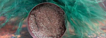 Очередной оттенок «спинки жука»: Shimmer Punk P85 от Inglot