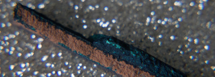 В поисках идеального изумруда: старушка от Nouba и пигмент Манящая в Пучины от Tammy Tanuka Sigil Inspired