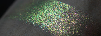 Кусочек лета с пигментом от Ashera: 180 Земляничная Поляна