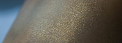 Glow Day с деликатными сатинами: Vanilla (Mac), Бустамит (Klepach.PRO) и Турмалиновый Порошок (Tammy Tanuka)