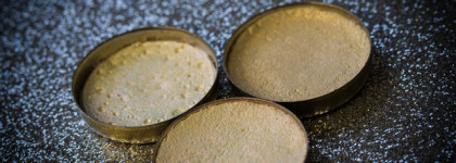 Glow Day с деликатными сатинами: Vanilla (Mac), Бустамит (Klepach.PRO) и Турмалиновый Порошок (Tammy Tanuka)