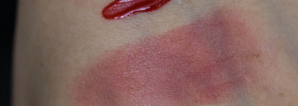 House of Hur Moist Ampoule Blusher Mini в оттенке 09 Ruby Red