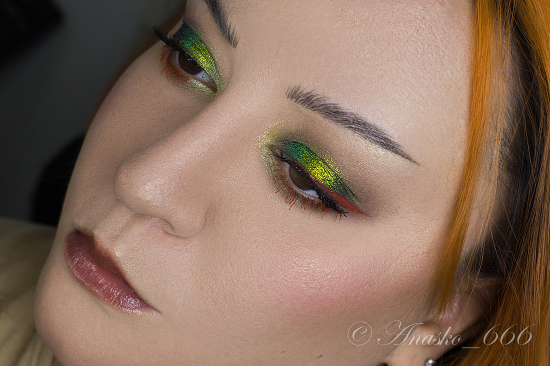 Dragon's Blood на подвижном веке