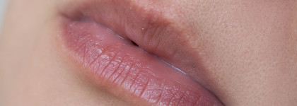 Red Wine Week: Fat Oil Slick Click Double Tap от NYX Professional Makeup в оттенке #12 Trending Topic