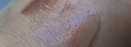 Red Wine Week: Fat Oil Slick Click Double Tap от NYX Professional Makeup в оттенке #12 Trending Topic