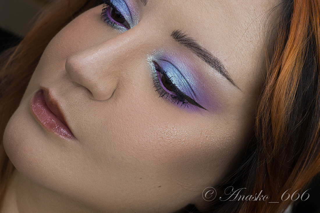 Тушевка оттенком T9, Chat Room на подвижном веке