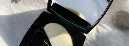 Chanel Les Beiges Poudre Belle Mine Illuminatrice Healthy Glow Illuminating Powder в оттенке Sand