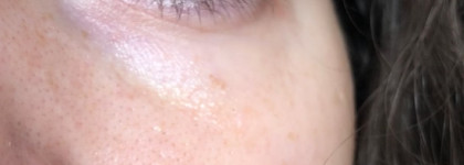 Легкий и сияющий крем Lumene с тональным эффектом Invisible Illumination оттенок Universal Light