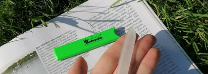 Старый новый друг. Стеклянная пилочка для ногтей Bohemia