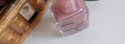 Ещё один удачный лак. Catrice Iconails Gel Lacquer Early mornings, Big shirt, Perfect nails