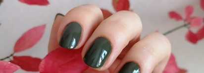 Оливковый, но уместный Catrice My heart beets green right now