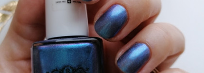 Снежный и изящный Lady dress от Berenice Oxygen Nail Lacquer