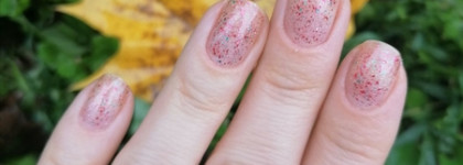 Подборка красивых маникюров - сочетание лаков с декоративными топами