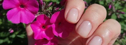 Идеальный молочный нюд с лечебными свойствами Anny Calcium nail attack